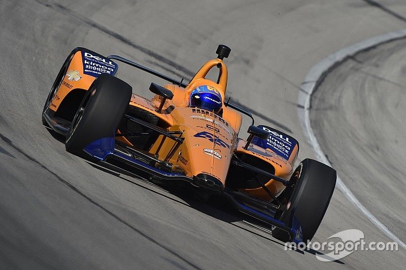 Alonso, entre los 28 pilotos confirmados por IndyCar para un test en el IMS