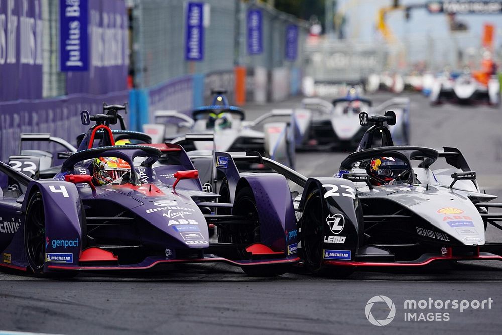 Sébastien Buemi, Nissan e.dams, Nissan IMO1, Robin Frijns, Envision Virgin Racing, Audi e-tron FE05, go wheel to wheel