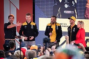 Abiteboul: Ricciardo, orta grupta sabırlı olmalı