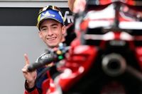 Acosta: "Dolería mucho que Martín se llevara el #1 a otra fábrica"