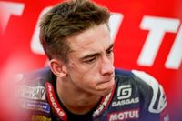 Los pilotos se solidarizan con el pueblo valenciano y ponen a las personas por delante del deporte