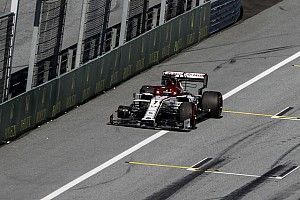 Räikkönen sajnálja a kiesést, pontokért harcolhatott volna: 5000 eurós büntetés