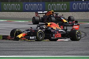 Button: "Nadie aniquila compañeros como Verstappen desde Senna y Schumacher"