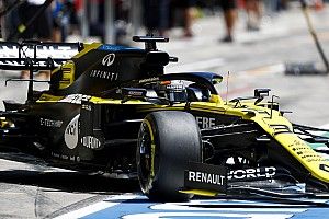 Vídeo: el duro accidente de Ricciardo en la FP2 de Estiria