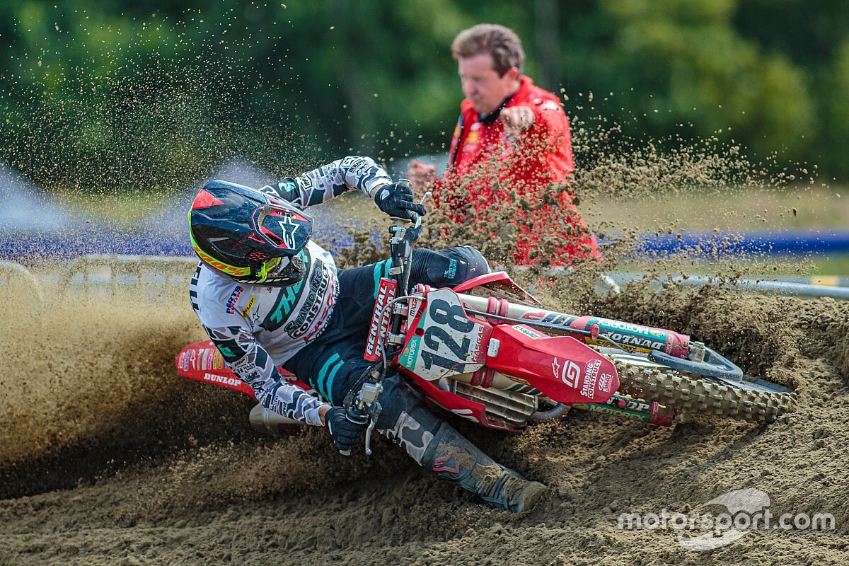Monticelli Resmi Perkuat Kawasaki pada MXGP 2021