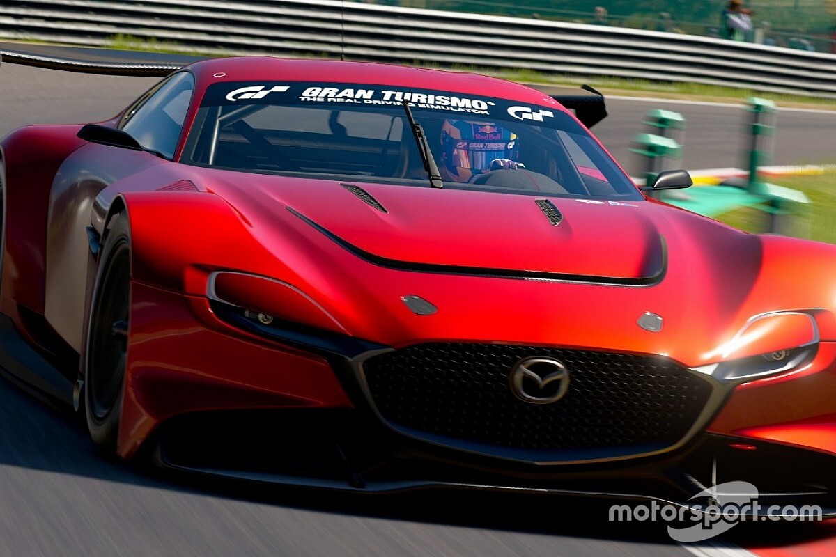 Igor Fraga vence desafio mundial contra o relógio da Mazda
