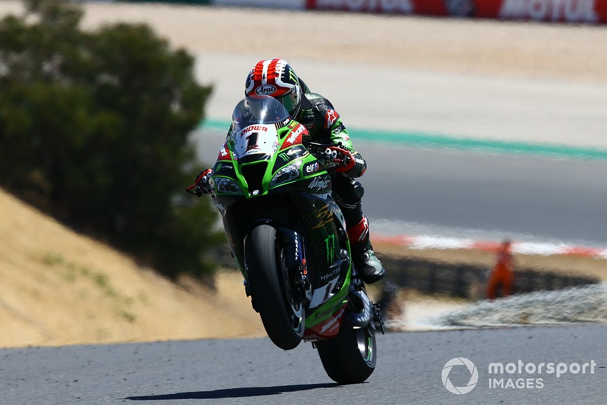 Paseo de Rea en la primera carrera en Portimao; Bautista, top10