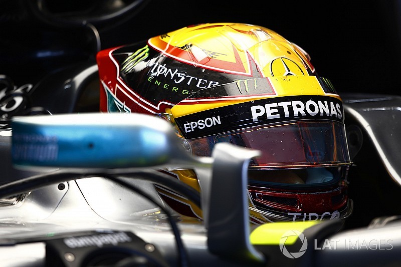 Suzuka, Libere 2: nel diluvio sbuca la Mercedes di Hamilton