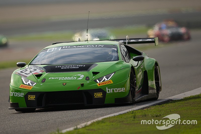 Grasser Lamborghini rebut gelar Blancpain Endurance