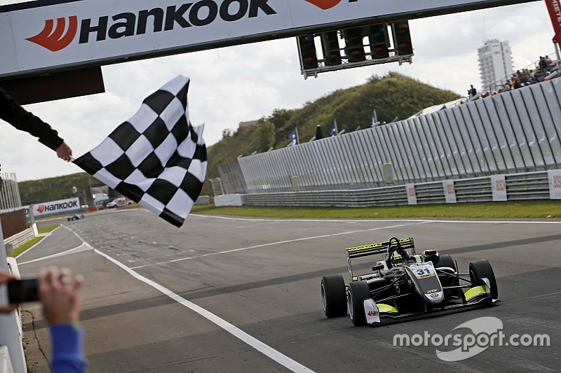 Photos - L'émergence de Lando Norris en 2017