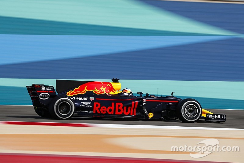 Bahreyn Testleri 1.Gün: Sabahın lideri Ricciardo, McLaren sorun yaşadı