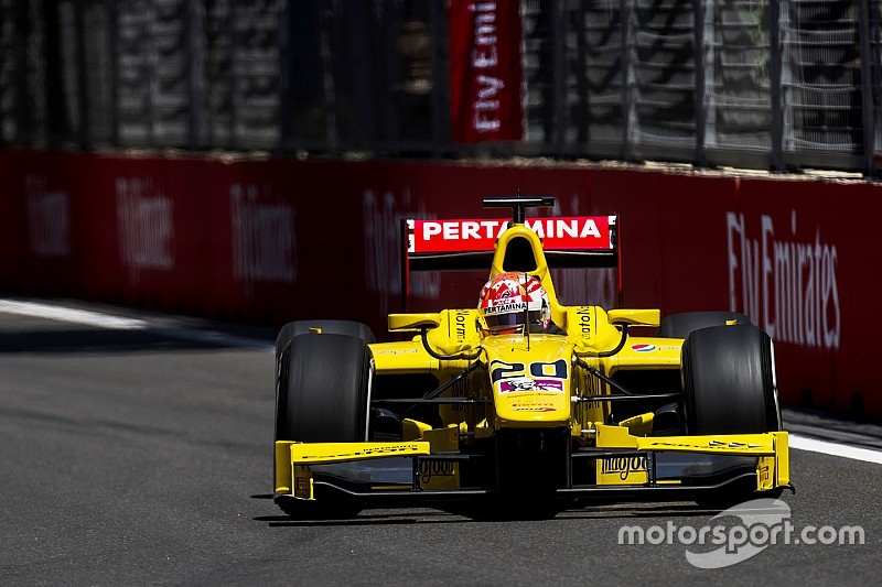 F2 Baku: Nato wint na tijdstraf Leclerc, De Vries valt uit vanaf P2