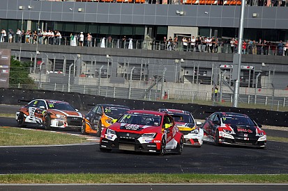 Ez lesz a menetrend egy WTCR-hétvégén