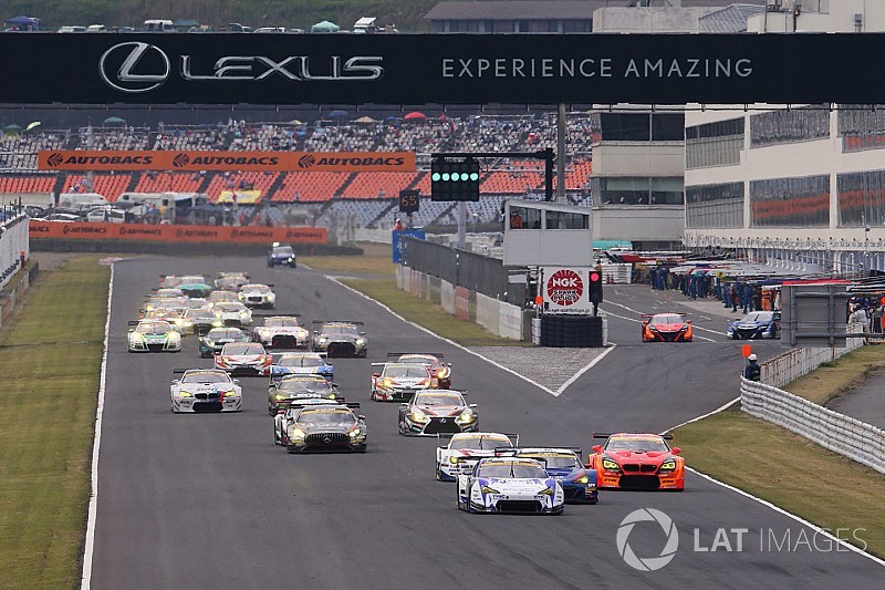 Super GT тоже изменила календарь из-за Алонсо