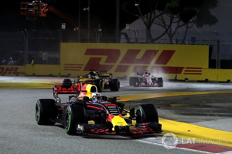 Ricciardo baalt na mislopen zege: "Het lukt hier maar niet"