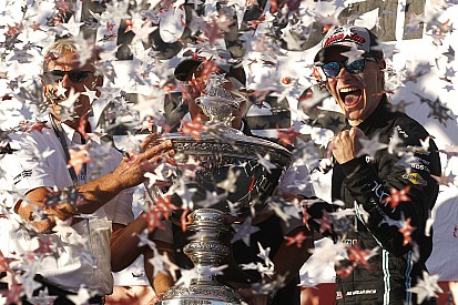 Ньюгарден стал новым чемпионом IndyCar