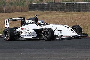 Chennai MRF Challenge: Newey wins Race 3 as Schumacher crashes out