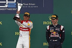 Ketika Pierre Gasly jadi rekan dan rival Rio Haryanto