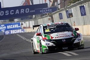 WTCC Marrakesh: Monteiro op pole, Catsburg P6