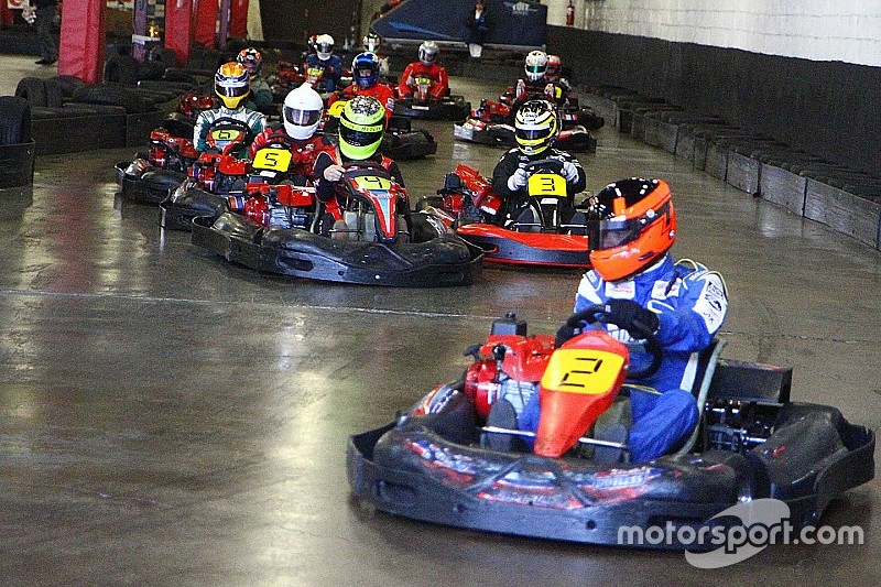 "Les Touristes" remportent les 4 Heures Pole-Position