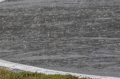 Torna a piovere sul TT 2019: cancellate anche le prove di oggi
