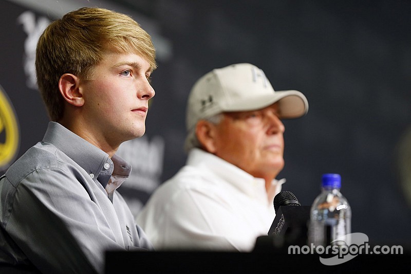 William Byron to replace Kahne at Hendrick Motorsports in 2018