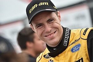 Alex Labbe moves closer to NASCAR title in dominating victory