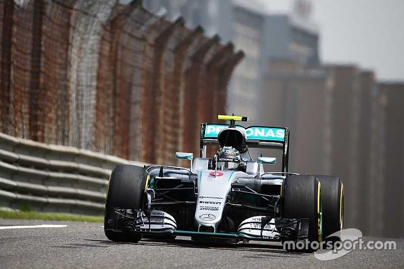 Chinese GP: Rosberg tops stoppage-affected FP1