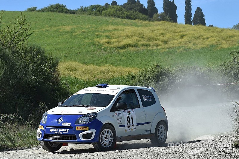 Terzo atto del Trofeo Twingo R2 Terra a San Marino