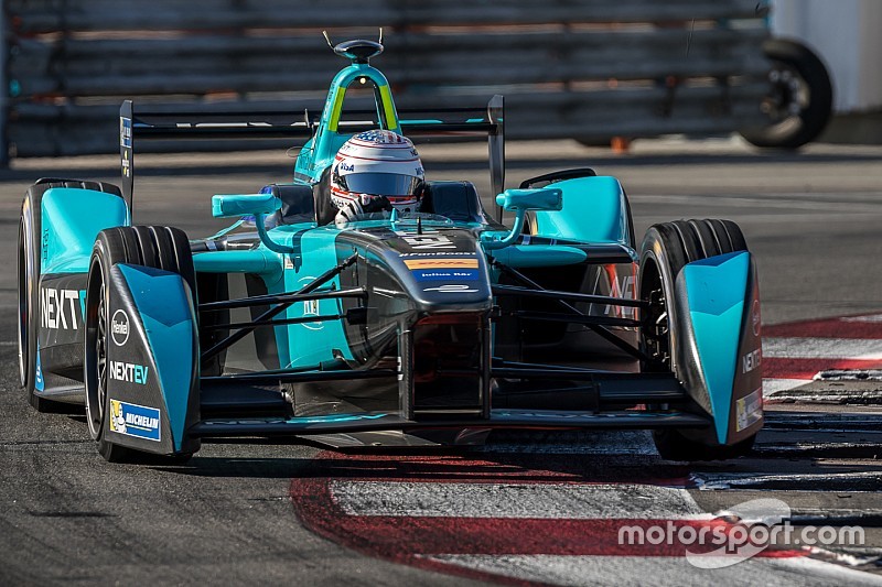 NEXTEV TCR to split with Campos for season three