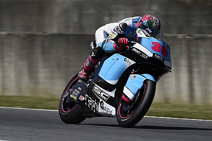 Salom taken to hospital after Moto2 practice crash