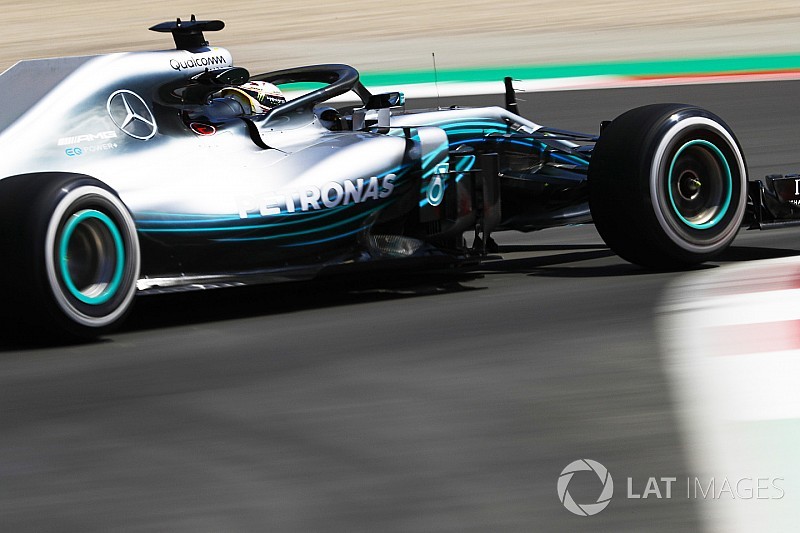 Barcellona, Libere 2: Hamilton davanti con Mercedes, Raikkonen motore ko