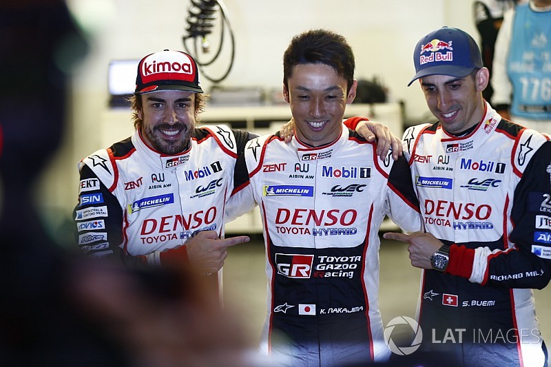 Nakajima coloca Toyota de Alonso na pole position de Le Mans