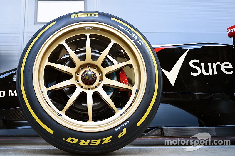 F1 tinggalkan ban dengan keausan tinggi pada 2021
