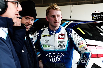 Snetterton BTCC: Sutton beats Cook to Race 2 win