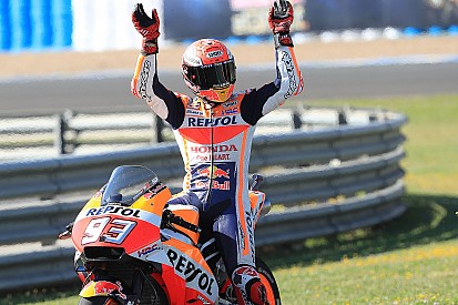 Marquez domina a Jerez, ma le Ducati si fanno un pesante autogoal