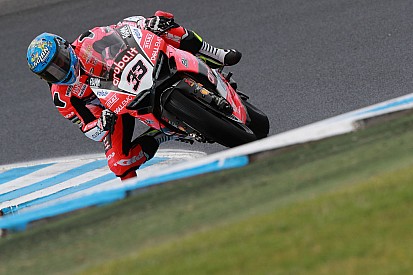 Phillip Island SBK: Ducati Kawasaki'yi ezdi, Toprak puanla başladı!