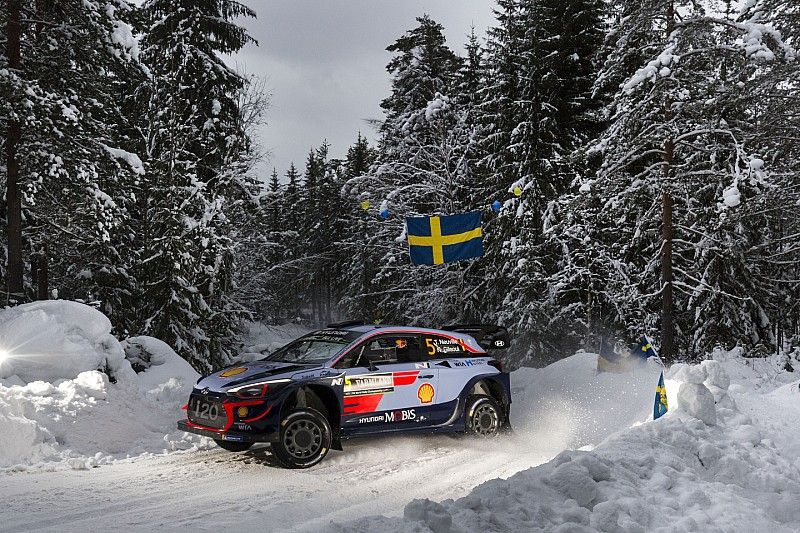 Neuville et Gilsoul remportent le Rallye de Suède
