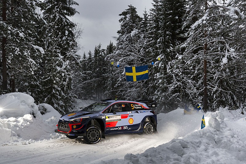 Neuville et Gilsoul remportent le Rallye de Suède
