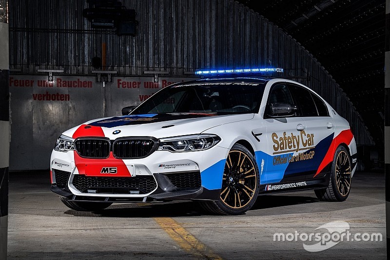 BMW tampilkan safety car baru MotoGP