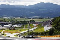 Hamilton snelste in eerste training Oostenrijk, derde tijd Verstappen