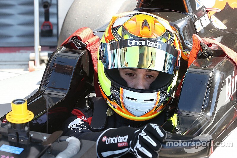 Alessandro Famularo firma con la Van Amersfoort Racing