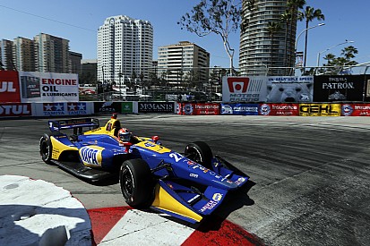IndyCar Long Beach: Rossi torehkan kemenangan dominan