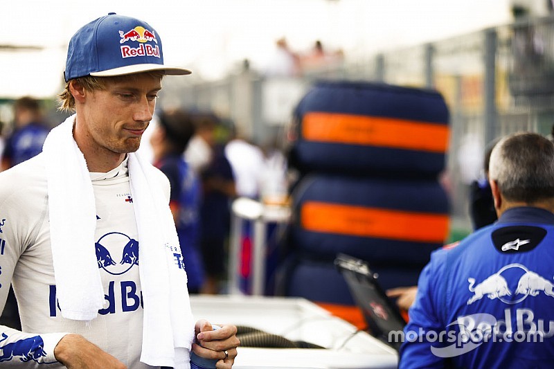 Hartley: Takımdan gönderilsem bile F1'den başım dik ayrılacağım