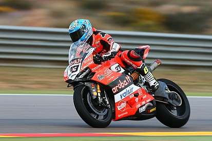 Aragon WSBK: Melandri edges Rea in Friday practice