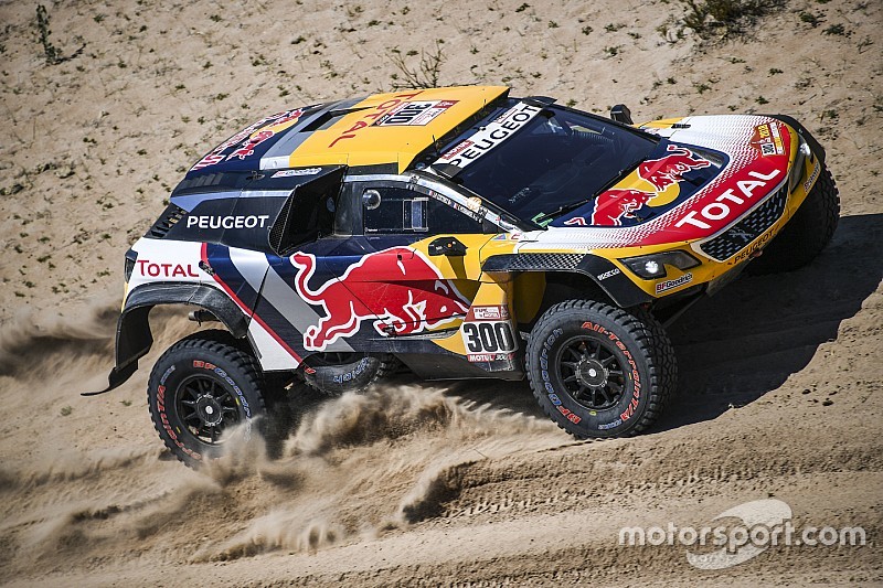 Dakar 2018: Peterhansel in de problemen na crash in dertiende etappe