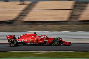 Vettel el más rápido en la mañana de Barcelona