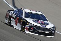 Harvick concede il bis con il dominio di Las Vegas