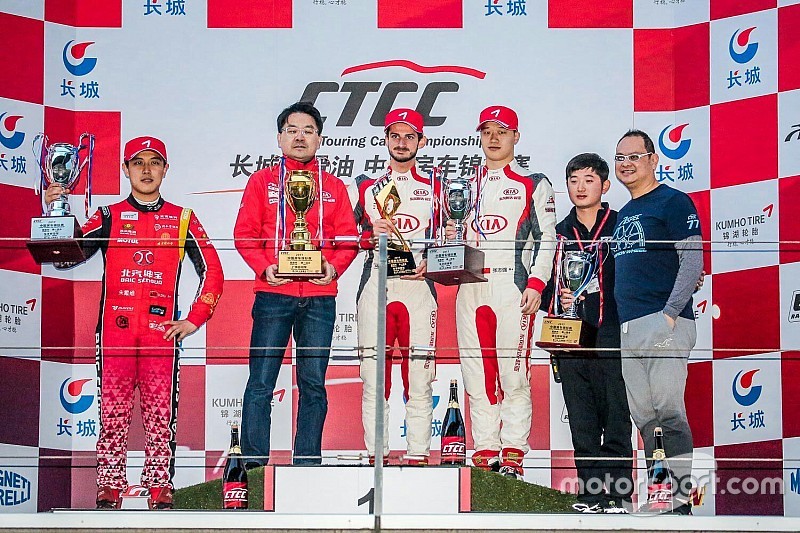 CTCC: dominio di Alex Fontana nell’ultima manche a Shanghai