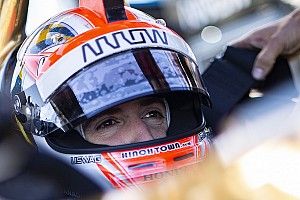Hinchcliffe tops 11-car IndyCar test at Sebring